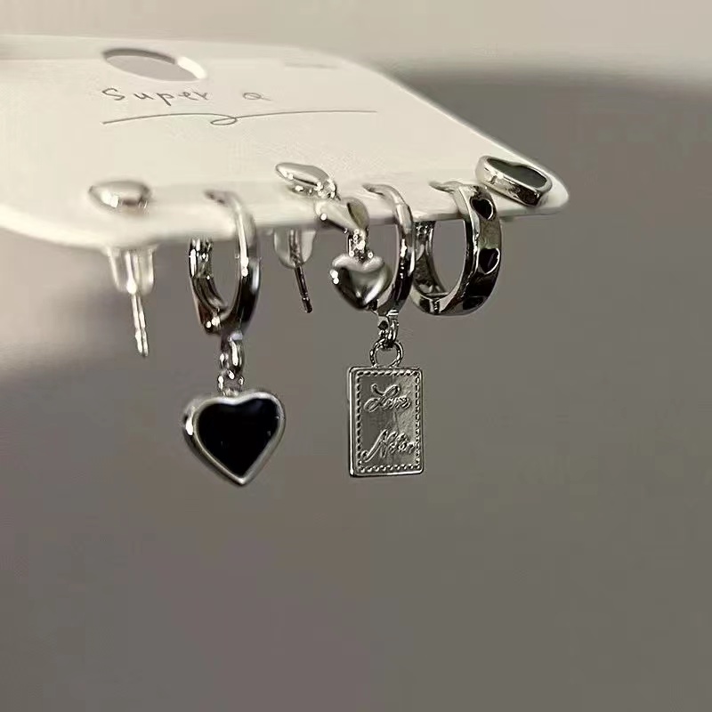 Set 6 bông tai nữ AY hình trái tim nhiều kiểu dáng thời trang