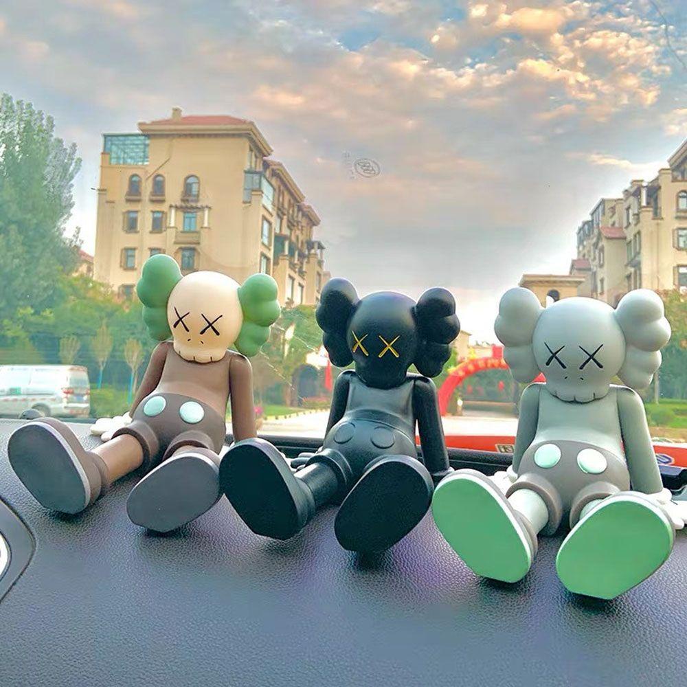 Mô Hình Nhân Vật KAWS 1 KAWed Bằng Nhựa Resin Trang Trí Xe Hơi
