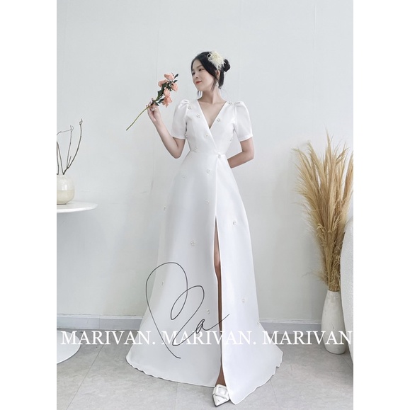 Đầm cưới MARIVAN tim đính bông Ngọc hoa Mai 5 cánh xinh xịn S/M/L