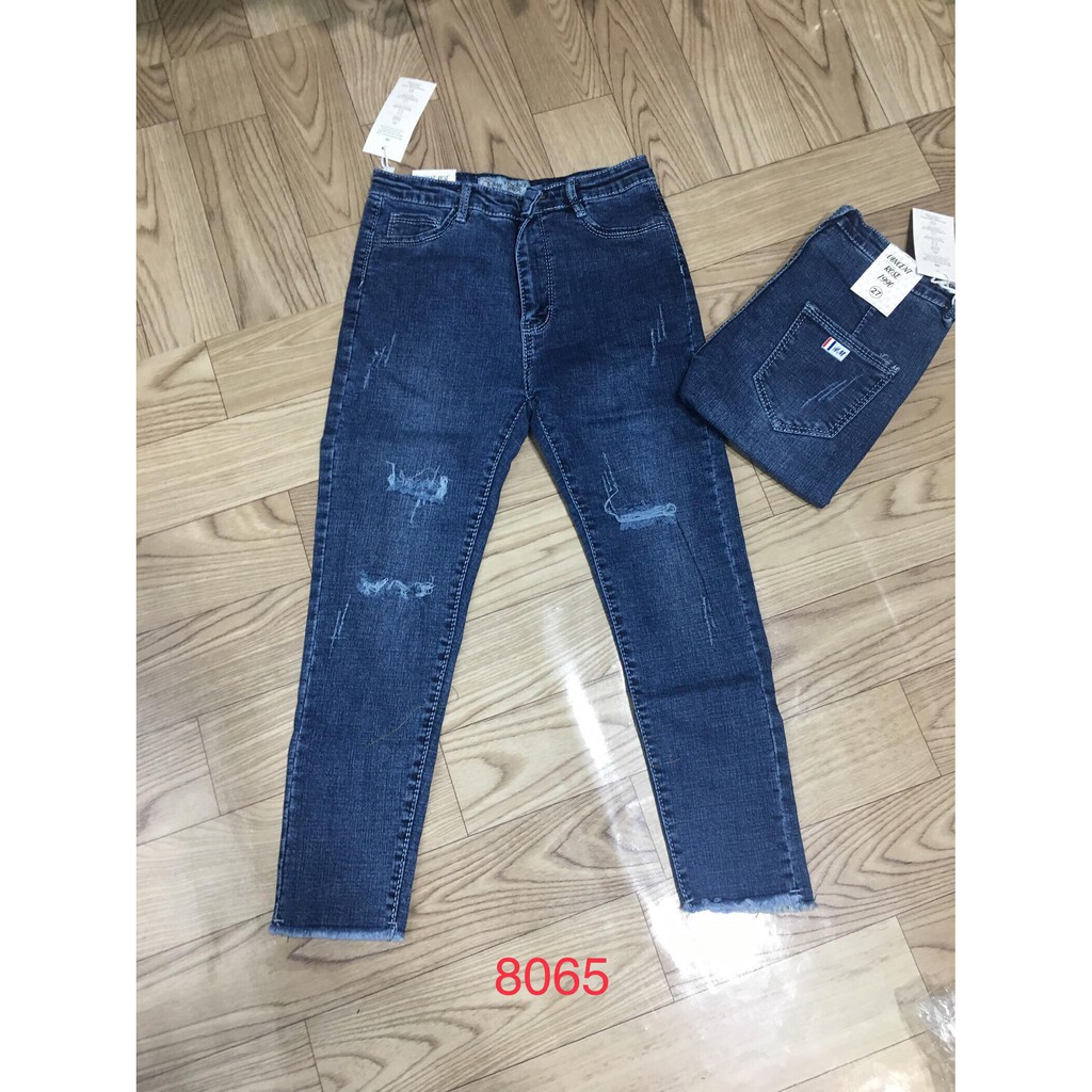 quần jean nữ form chuẩn