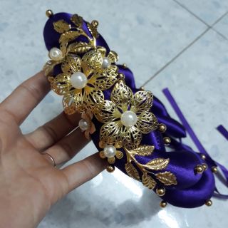 Mấn xoắn đôi kết hoa kim loại