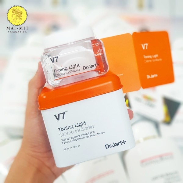 Kem Dưỡng Trắng Da Và Tái Tạo Da Dr.Jart+ V7 Toning Light 50ml