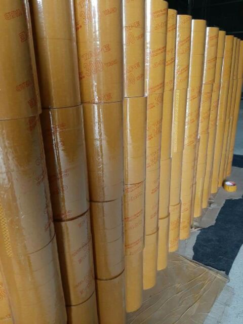 Băng keo 200yar mua 5 cây kèm 1 cuộn 200yar