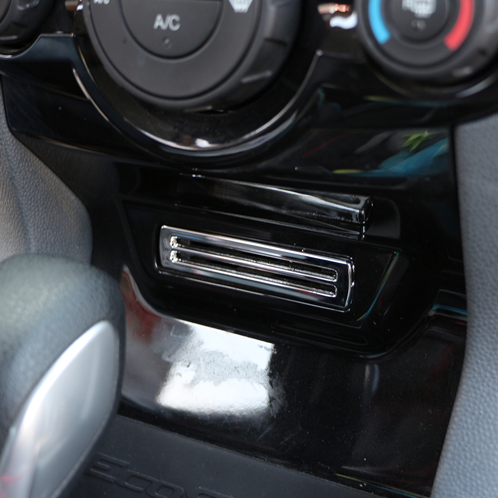 Khay Đựng Thẻ Gắn Giữa Xe Ô Tô Ford Ecosport 2013-2017