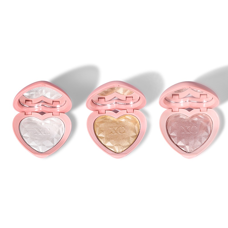 Phấn bắt sáng XUAN COLOR độ bóng cao thiết kế trái tim xinh xắn | BigBuy360 - bigbuy360.vn