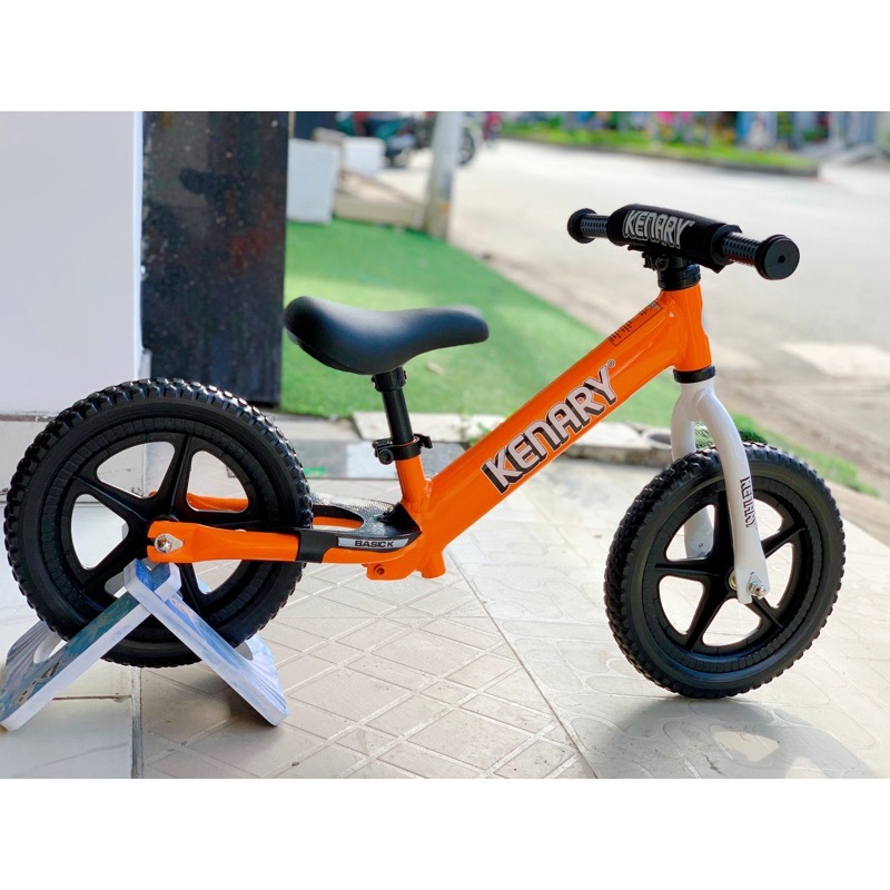 Xe thăng bằng khung nhôm 1.9kg thanh lí