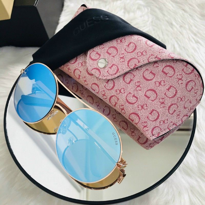 Kính Guess