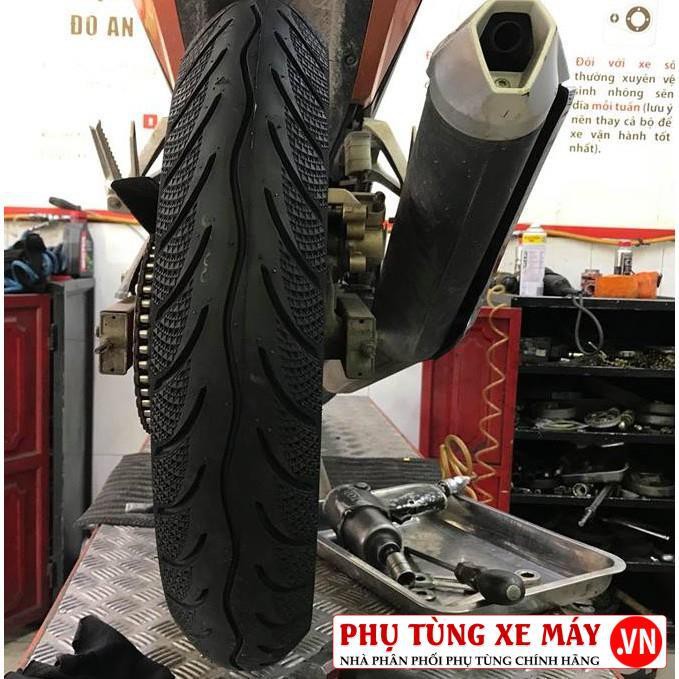 Vỏ Maxxis 110/70-17 với gai kim cương 3D không ruột