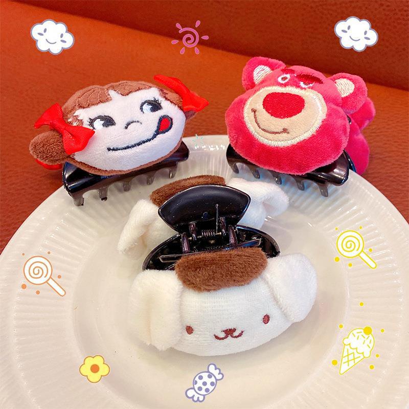 Kẹp Tóc Hình Chú Gấu / Dâu Tây Bằng Lông Nhung Dễ Thương Xinh