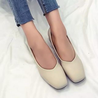 Giầy búp bê