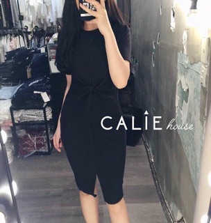 Váy xoắn eo