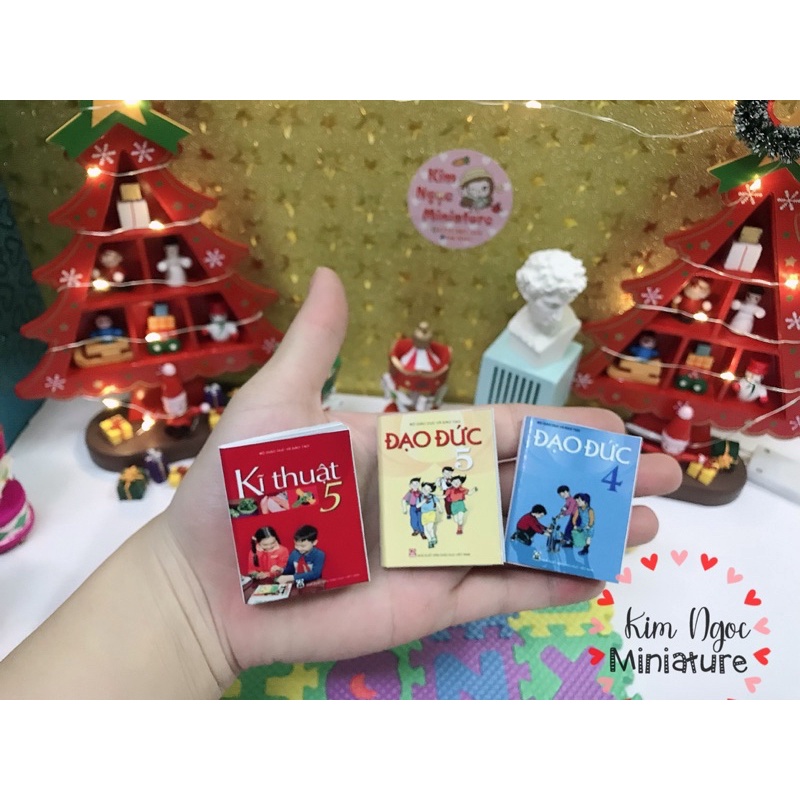 Mô hình sách mini trang trí mô hình búp bê 1:8 1:6  1:12 OB11- lớp 5