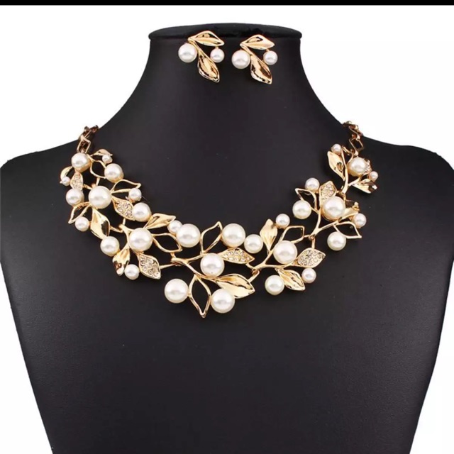 Vòng cổ + bông tai