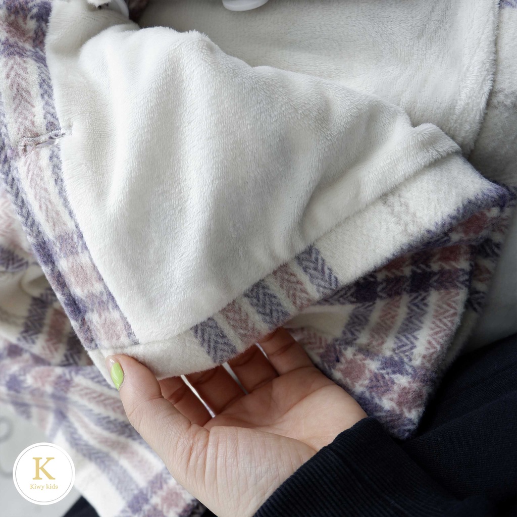 Áo khoác bé gái Kiwy Kids chất dạ lót lông kẻ ô cổ sen điệu đà Kids2144 cho bé từ 8 tháng đến 6 tuổi