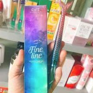 Kẻ mắt nước hình con cá siêu sang chảnh