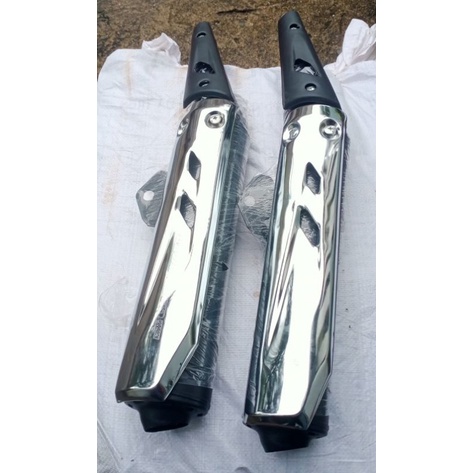 Pô exciter 2010 gắn xe máy siriu.có móc và nổ êm.tặng cổ pô.