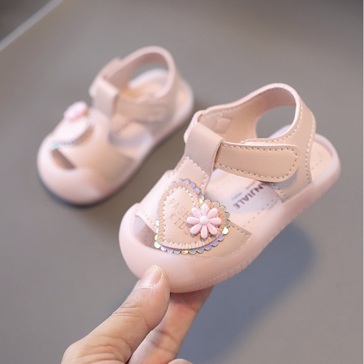 Dép Sandal Bé Gái Tập Đi Chống Vấp FASHION KIDS Đế Mềm [M883]