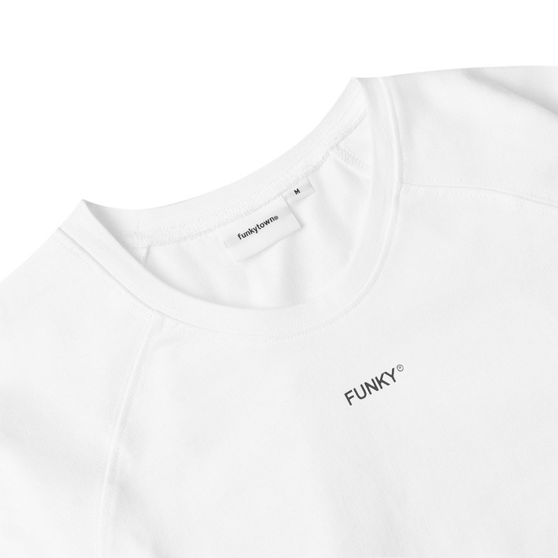 [Mã SKAMPUSHA7 giảm 8% tối đa 50K đơn 250K] ÁO FUNKY BASIC LONG SLEEVE TRẮNG | BigBuy360 - bigbuy360.vn