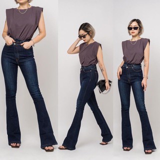 Quần jeans loe cúc lệch dáng dài
