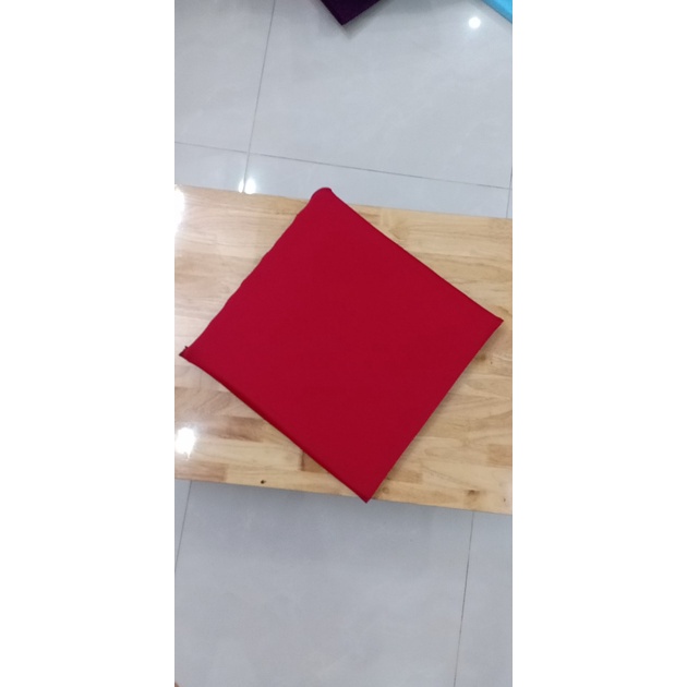 Nệm bệt vuông ngồi bệt kích thước 50x50 dày 3cm, màu đỏ đô.. to rộng thoải mái ngồi .....