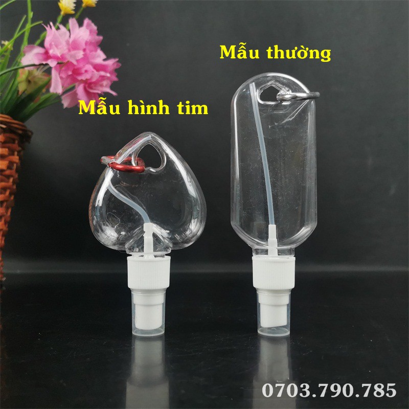 Chai nhựa 50ml chiết mỹ phẩm, nước rửa tay, có vòi xịt và móc treo tiện lợi