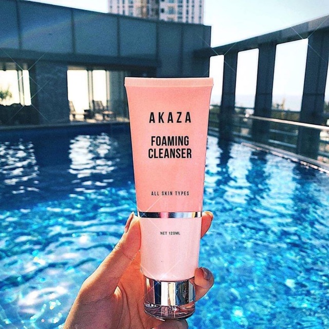 Sữa rữa mặt akaza