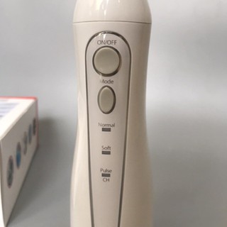 Tăm Nước Cầm Tay RAPIDO
