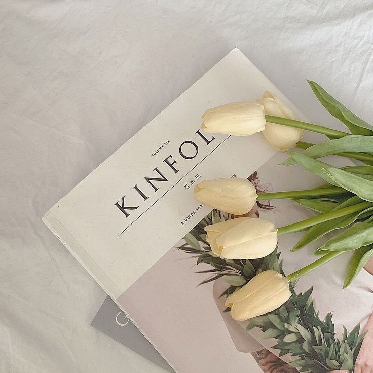 Báo nước ngoài phong cách retro, trang trí decor, phụ kiện chụp ảnh