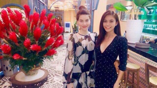 Đầm maxi chấm bi