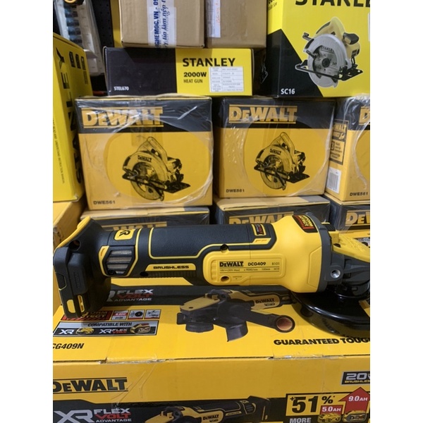 Máy mài pin Dewalt Dewalt DCG409N