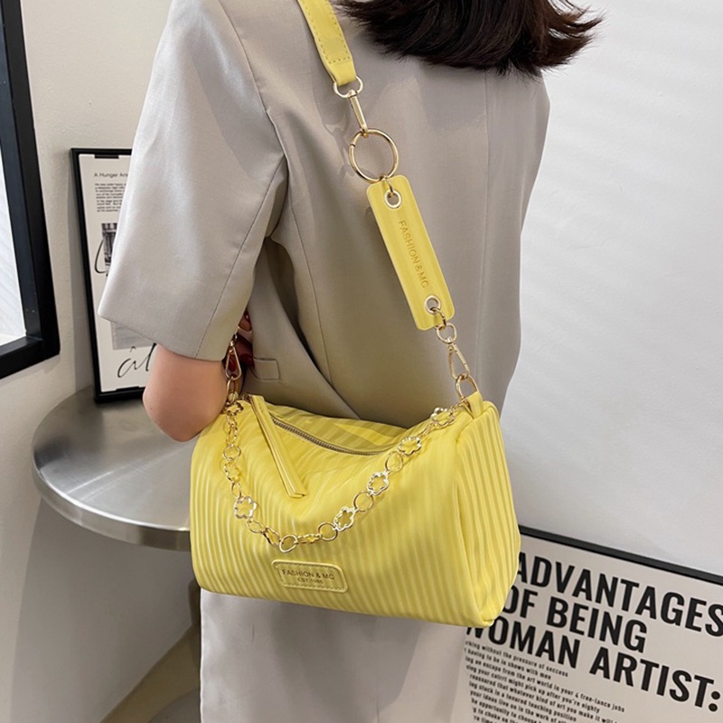 Túi da đeo vai IELGY mềm mại hình trụ phối dây xích thời trang cho nữ