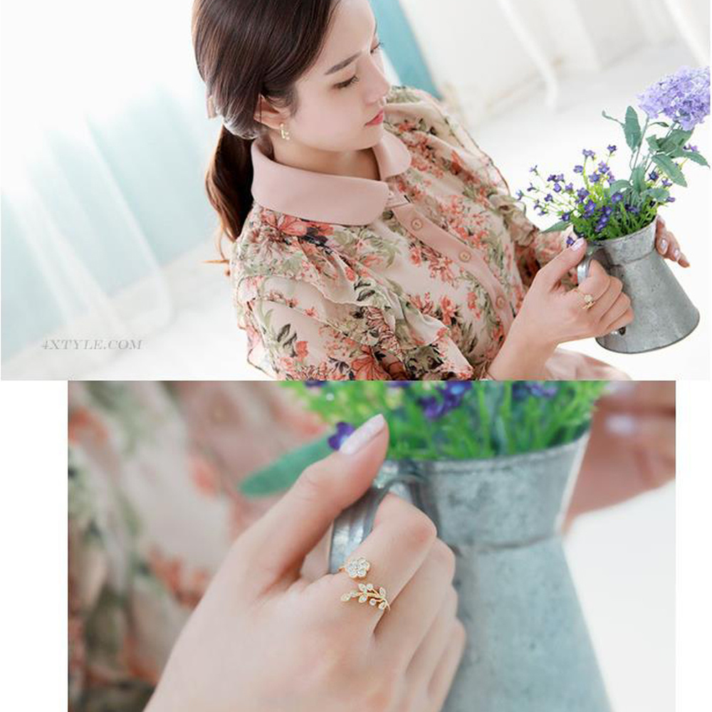 Ahellogirl Nhẫn đeo tay kim loại hình hoa đính đá xinh xắn cho nữ