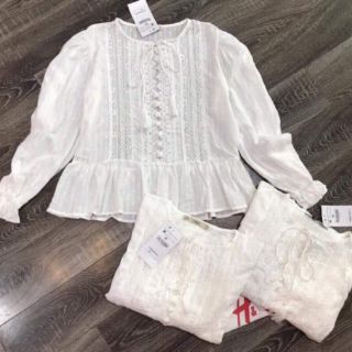 ÁO REN PEPLUM CỘT DÂY