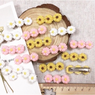 Kẹp tóc hoa cúc nhí 1,3x3,9cm (Cỡ bé)