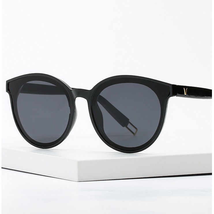 [Mã FAMAYFA giảm 10K đơn 50K] Kính mát nữ nam râm đen chống nắng, mắt kính thời trang du lịch đi biển K328 thu_sam_shop | BigBuy360 - bigbuy360.vn