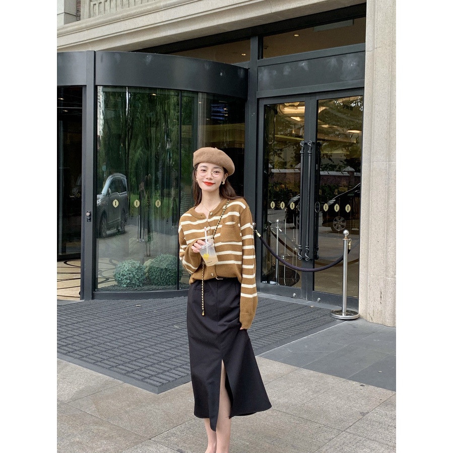 Áo khoác Cardigan dáng rộng in sọc thời trang Hàn Quốc sành điệu | BigBuy360 - bigbuy360.vn