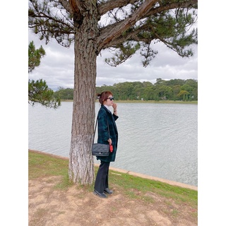 Áo khoác dạ, đầm Elise