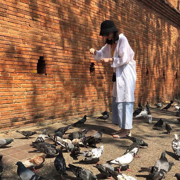 Áo khoác lửng dáng rộng chống nắng thời trang cho nữ 2021 | BigBuy360 - bigbuy360.vn