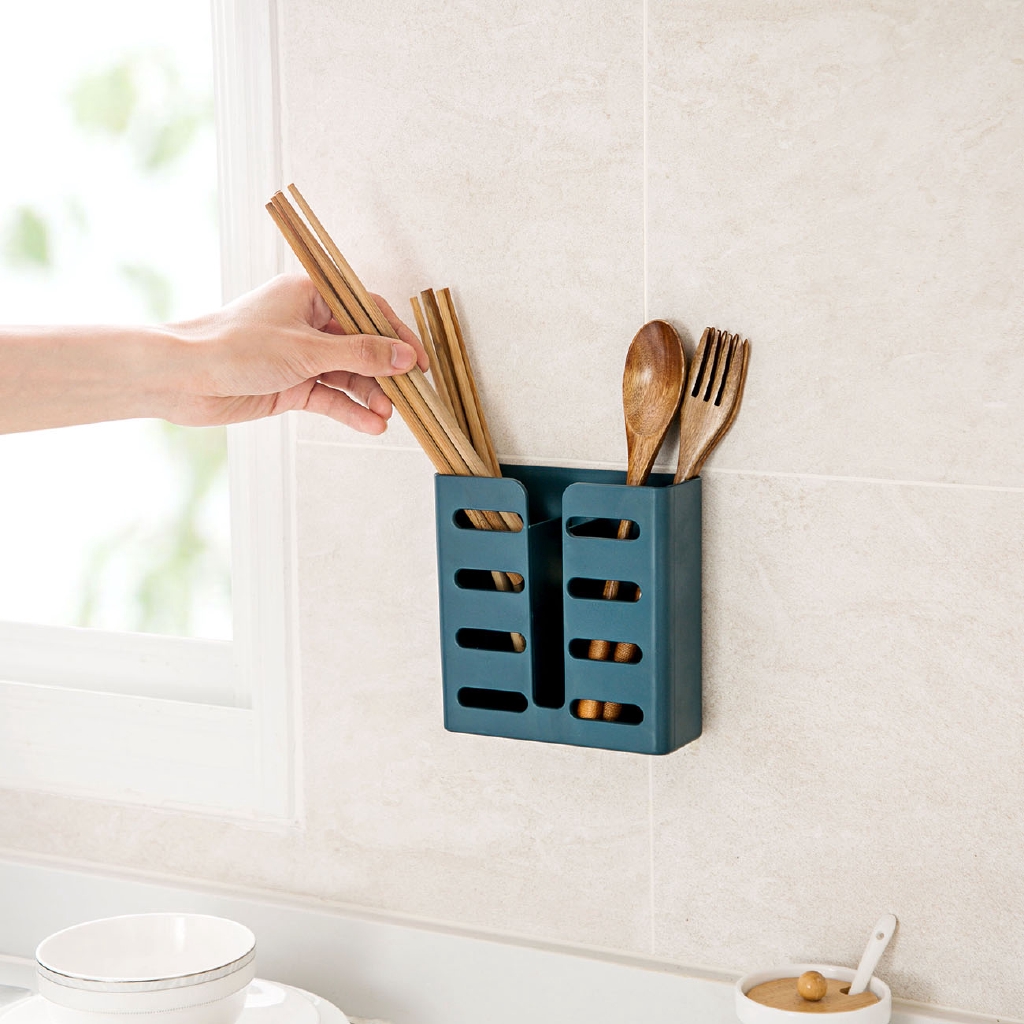 Giá Để Muỗng Đũa Treo Tường Tiện Dụng