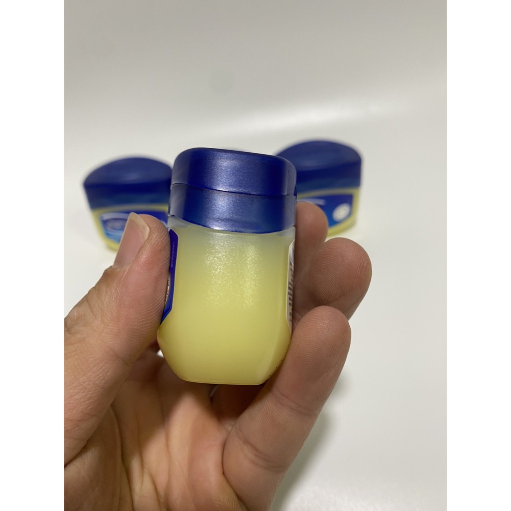Hũ 50ml Sáp dưỡng ẩm Vaseline Blue seal 50ml Kem dưỡng ẩm đa năng.-Mỹ