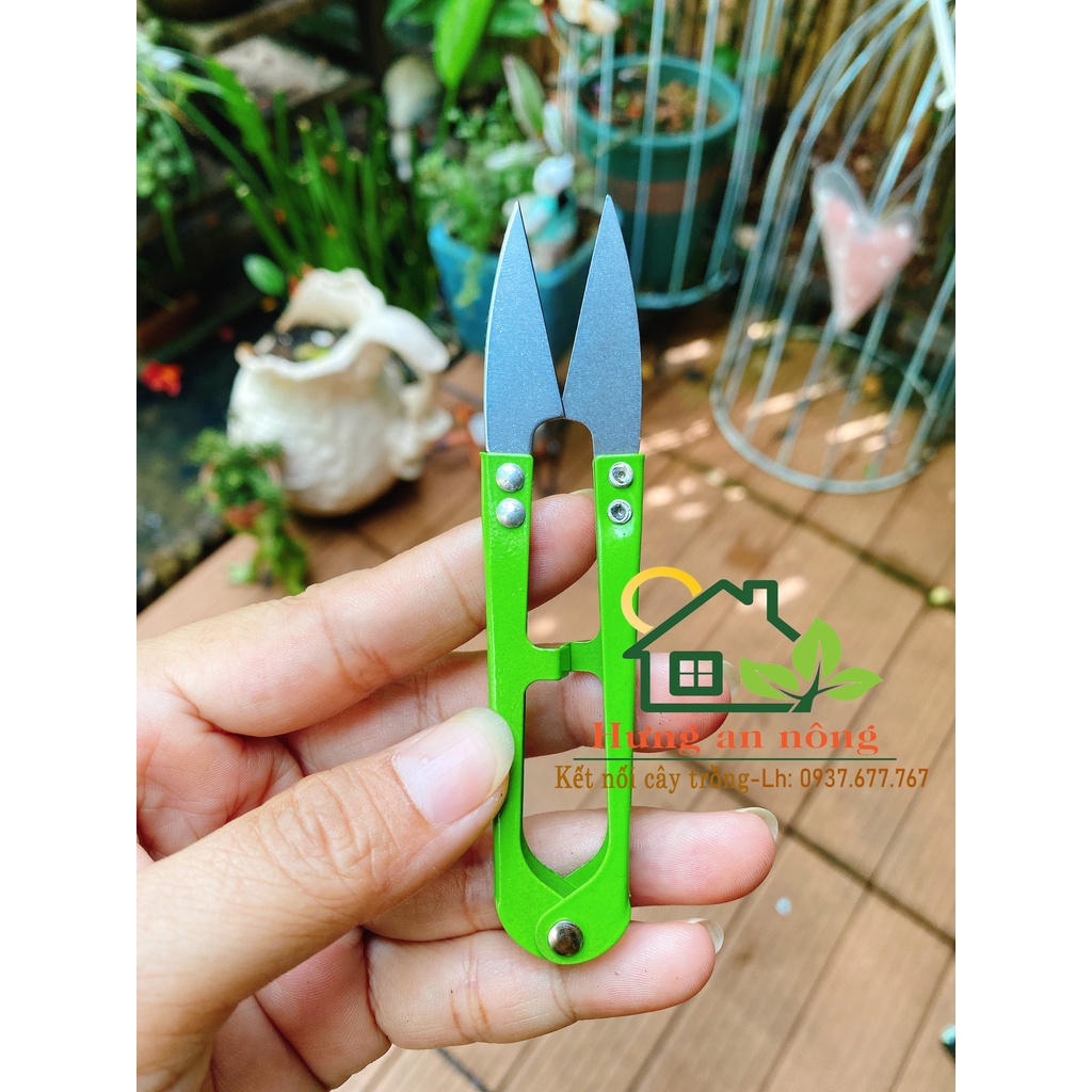 Kéo bấm cắt chỉ may vá thêu đồ gia đình có nhiều màu mỗi cây có túi nilon đựng