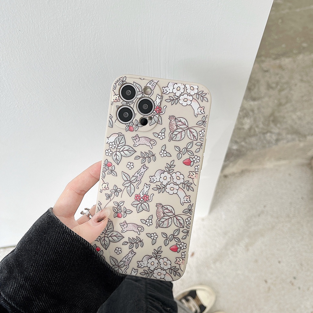 Ốp iphone 11 những chú mèo và hoa siêu cool - ốp điện thoại iphone 13 Pro Max 7 8 Plus X Xs Max 11 12 Pro Max vuông cạnh