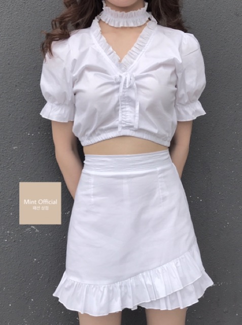 Set áo váy body tặng kèm dây chocker | BigBuy360 - bigbuy360.vn