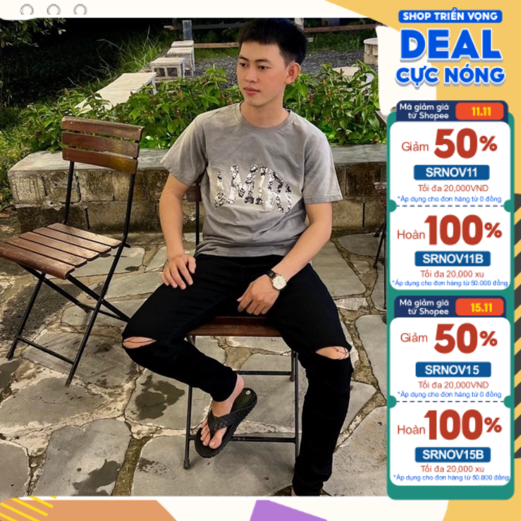 Quần đen mun rách gối