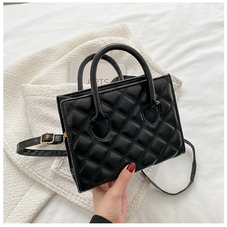 Túi Xách Đeo Vai Hình Vuông Nhỏ Màu Trơn Thời Trang Mới 2022 Cho Nữ