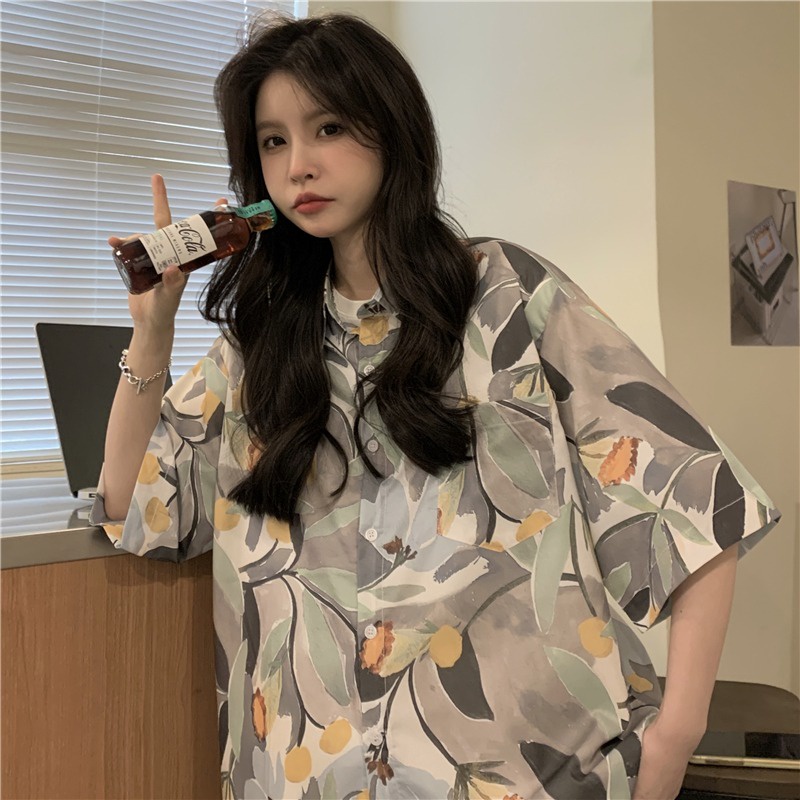 Áo Sơ Mi Tay Ngắn / Ngắn Dáng Rộng In Họa Tiết Độc Đáo Thời Trang Cho Nữ