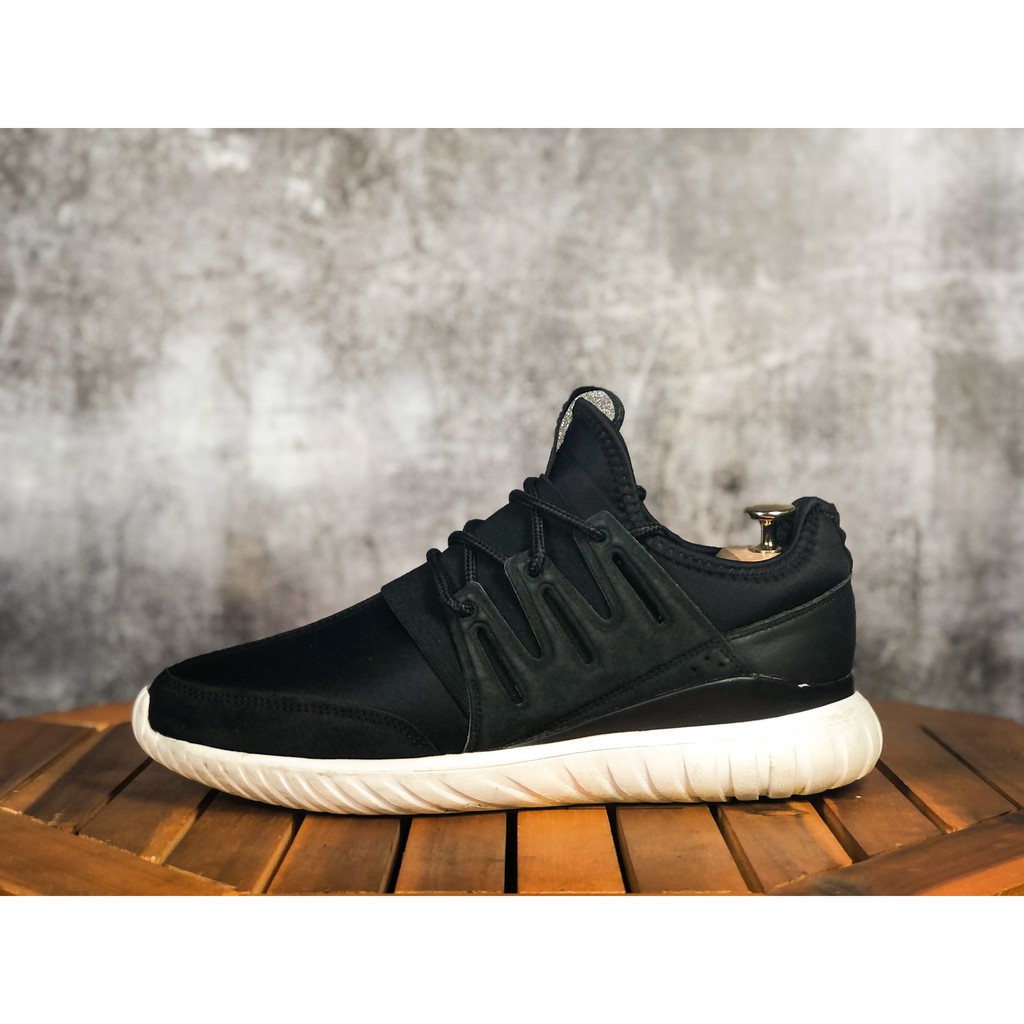 (SIZE 42) Giày thể thao chính hãng 2hand ADIDAS TUBULAR RADIAL ` < *