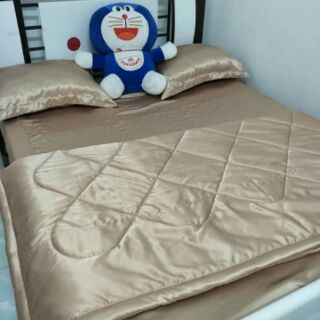 Vỏ gối ôm phi lụa