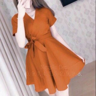 Đầm xòe thắt nơ eo