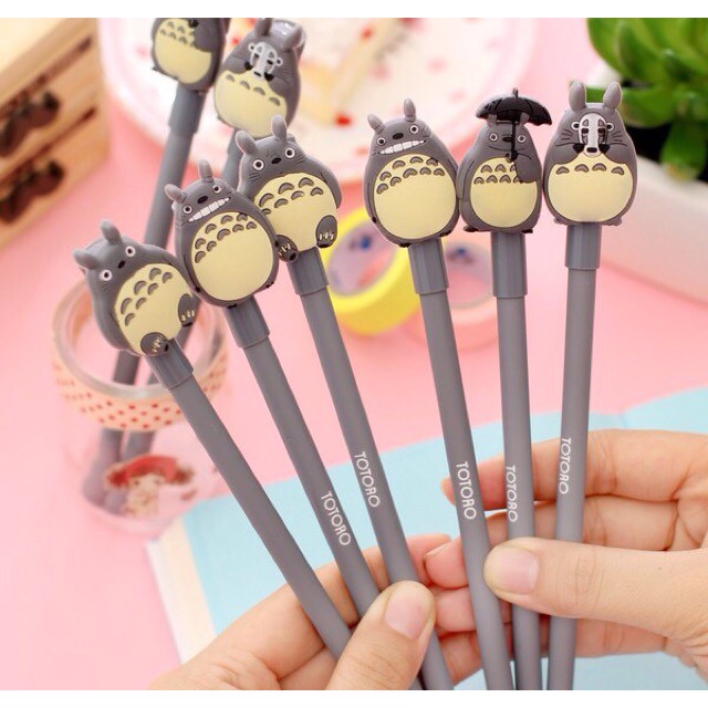 Bút viết mực nước totoro, có 4 màu mực đen, đỏ, xanh, tím Sakura Shop